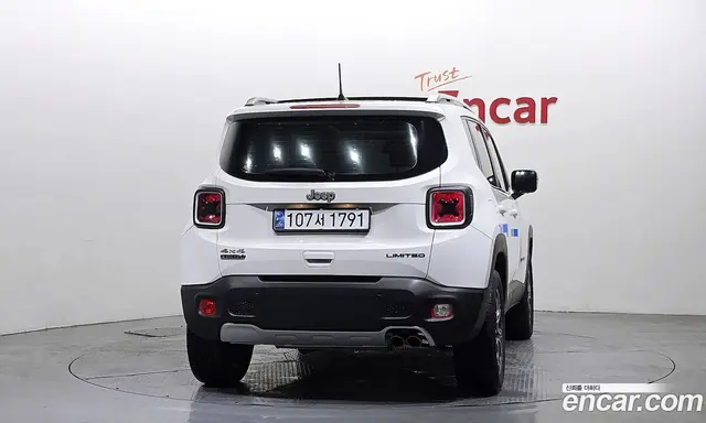 Jeep Renegade 2018 2.0 автомат (гидро), миниатюра 4 Jeep Renegade 2018 2.0 автомат (гидро), миниатюра 4