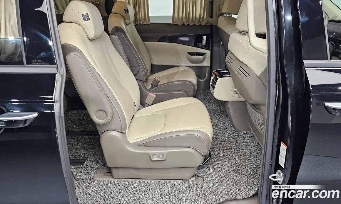 Kia Carnival 2021 3.5 автомат (гидро), фото 17 Kia Carnival 2021 3.5 автомат (гидро), фото 17