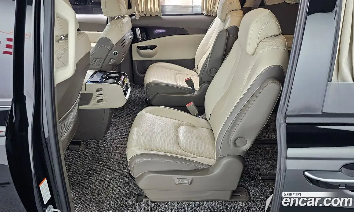 Kia Carnival 2021 3.5 автомат (гидро), фото 18 Kia Carnival 2021 3.5 автомат (гидро), фото 18