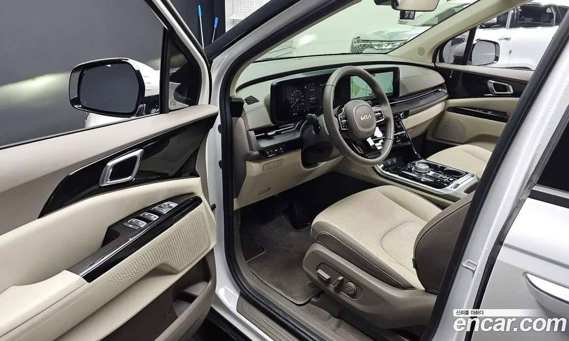 Kia Carnival 2022 2.2 автомат (гидро), фото 13 Kia Carnival 2022 2.2 автомат (гидро), фото 13