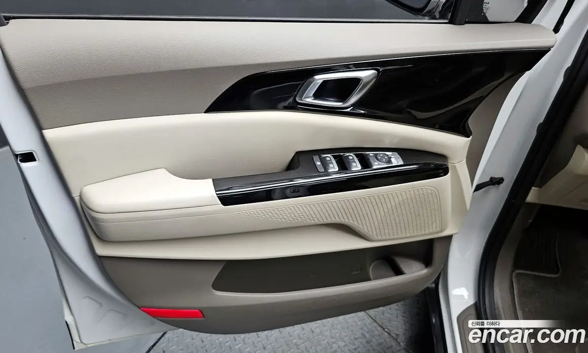 Kia Carnival 2022 2.2 автомат (гидро), фото 14 Kia Carnival 2022 2.2 автомат (гидро), фото 14
