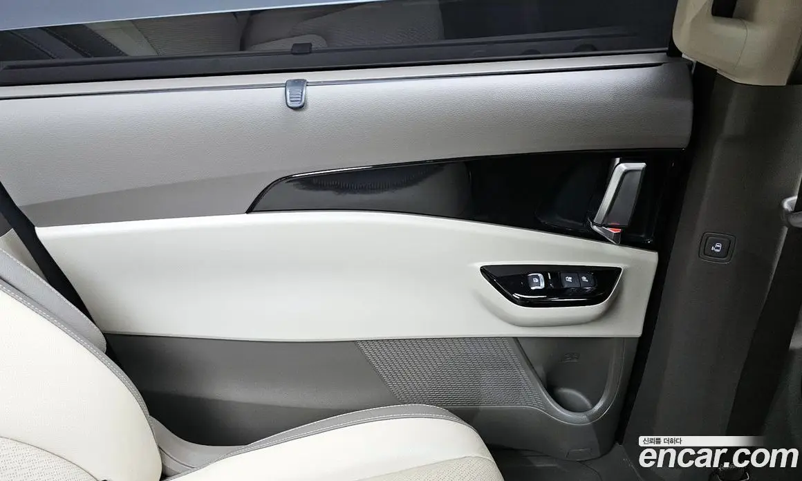 Kia Carnival 2022 2.2 автомат (гидро), фото 15 Kia Carnival 2022 2.2 автомат (гидро), фото 15