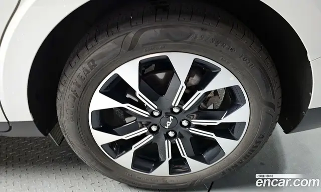 Kia Carnival 2022 2.2 автомат (гидро), миниатюра 7 Kia Carnival 2022 2.2 автомат (гидро), миниатюра 7