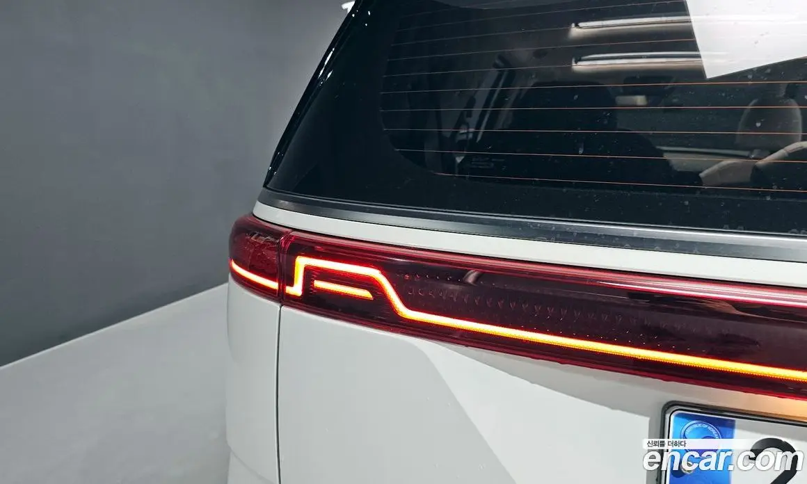 Kia Carnival 2022 2.2 автомат (гидро), фото 9 Kia Carnival 2022 2.2 автомат (гидро), фото 9