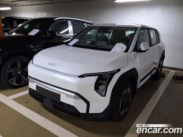 Kia EV3, 2026, 1 км
