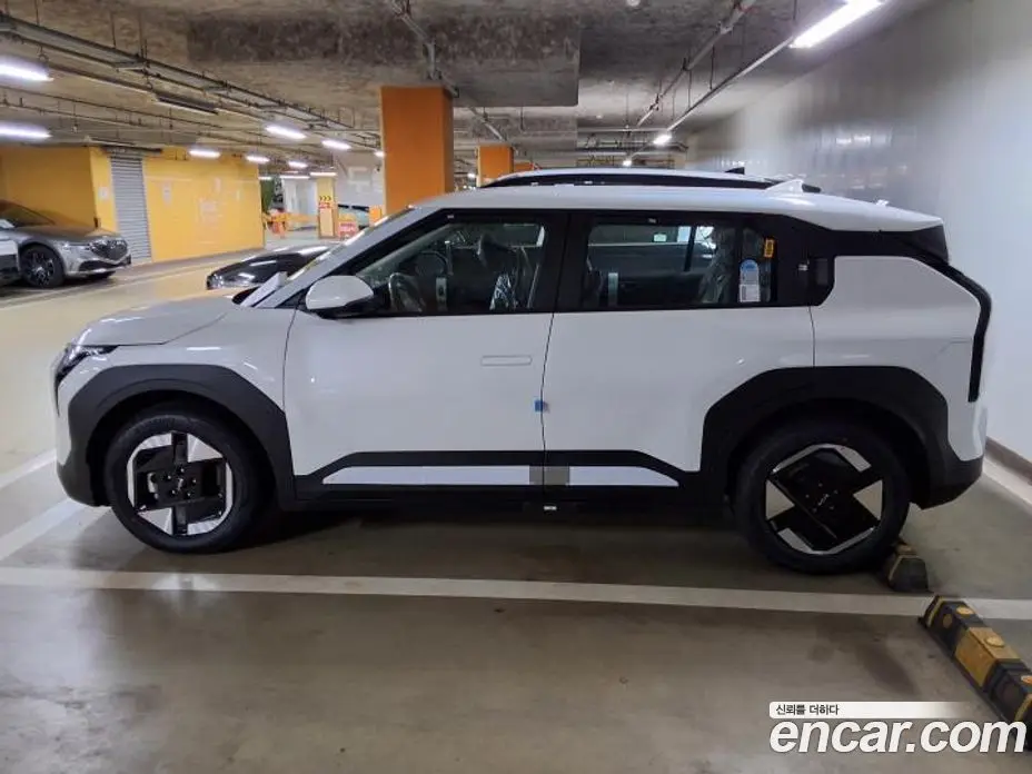 Kia EV3 2026 автомат (гидро), фото 9 Kia EV3 2026 автомат (гидро), фото 9