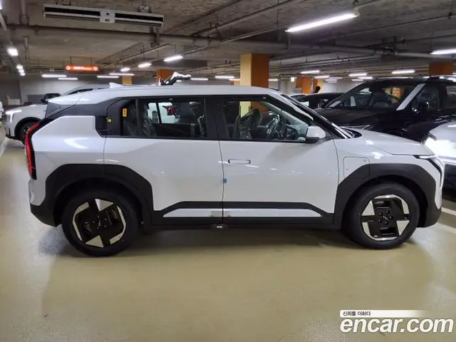 Kia EV3 2026 автомат (гидро), миниатюра 10 Kia EV3 2026 автомат (гидро), миниатюра 10
