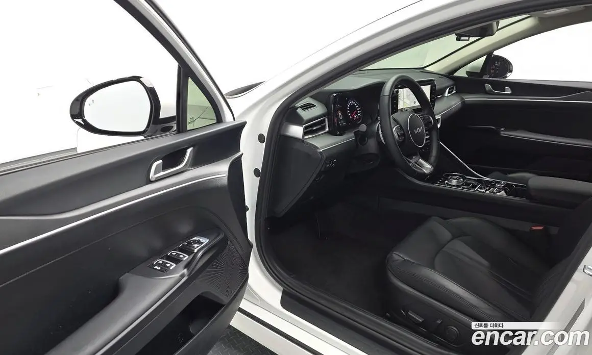 Kia K5 (Optima) 2023 2.0 автомат (гидро), фото 13