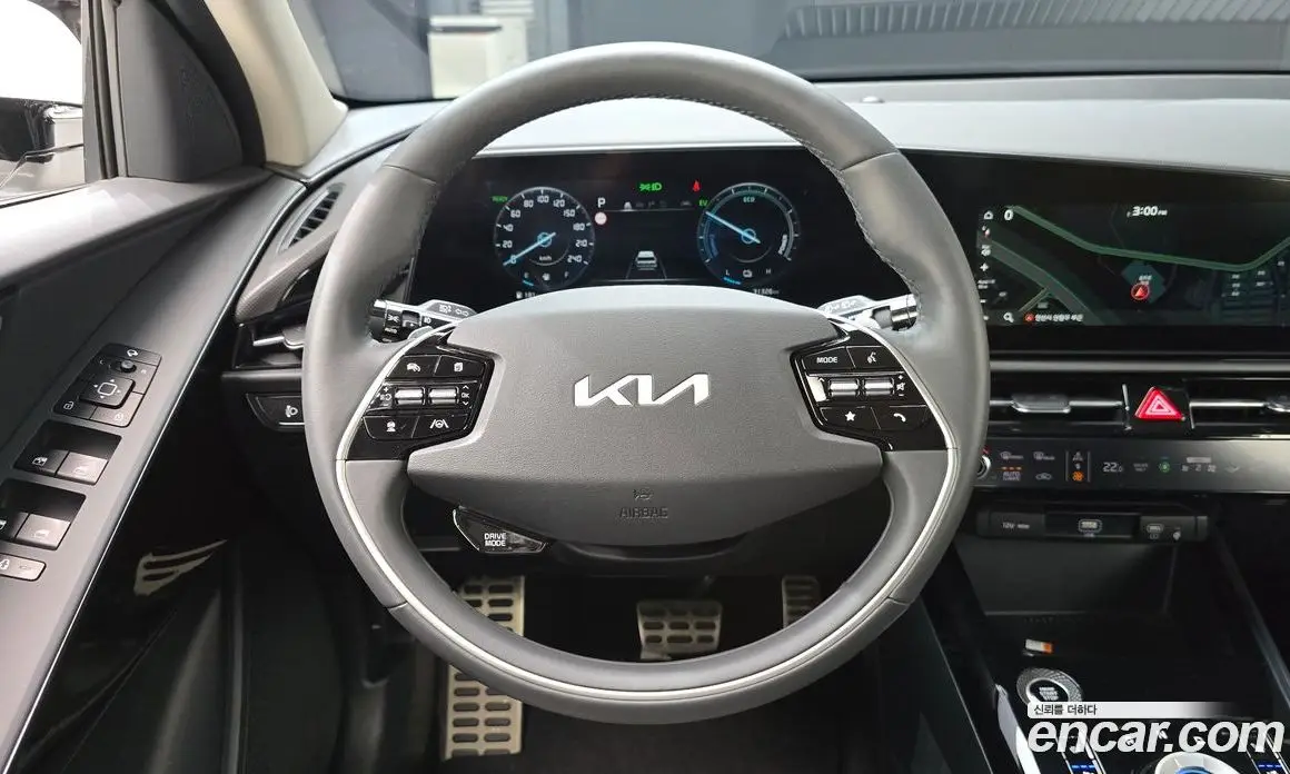 Kia Niro 2022 1.6 автомат (гидро), фото 18
