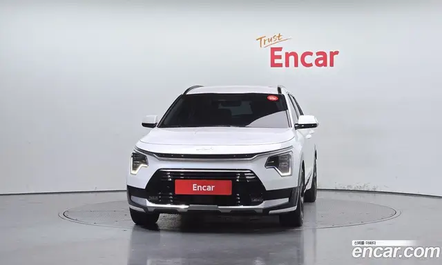Kia Niro 2022 1.6 автомат (гидро), миниатюра 3