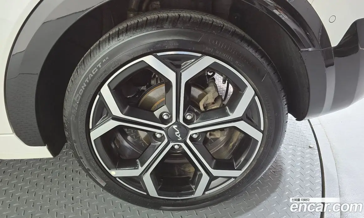 Kia Niro 2022 1.6 автомат (гидро), фото 7