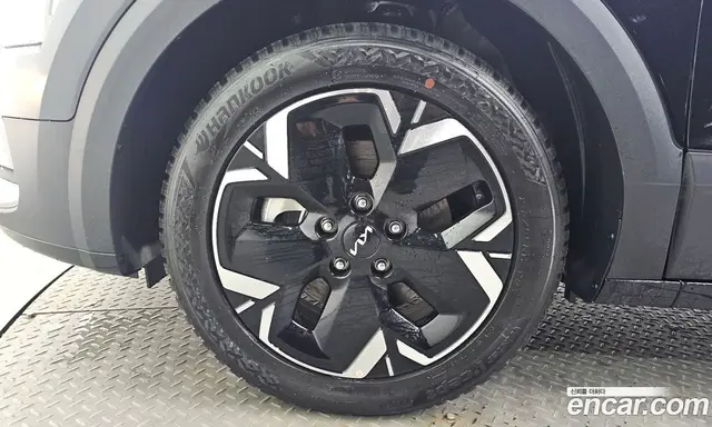 Kia Niro 2023 0.2 автомат (гидро), миниатюра 5