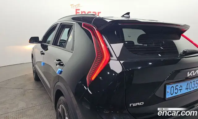 Kia Niro 2023 0.2 автомат (гидро), миниатюра 9