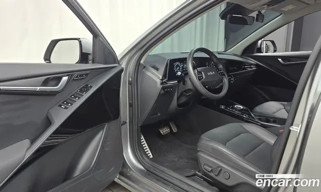 Kia Niro 2023 0.2 автомат (гидро), миниатюра 12