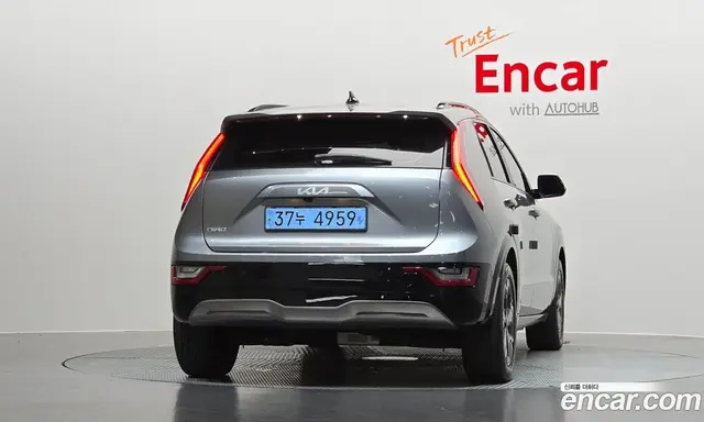 Kia Niro 2023 0.2 автомат (гидро), миниатюра 3