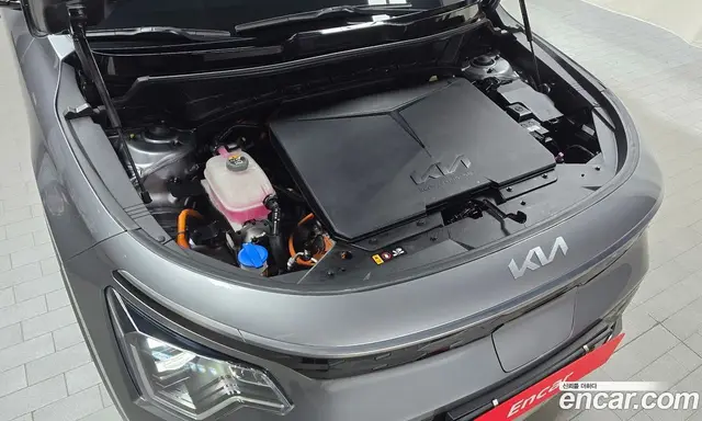 Kia Niro 2023 0.2 автомат (гидро), миниатюра 5
