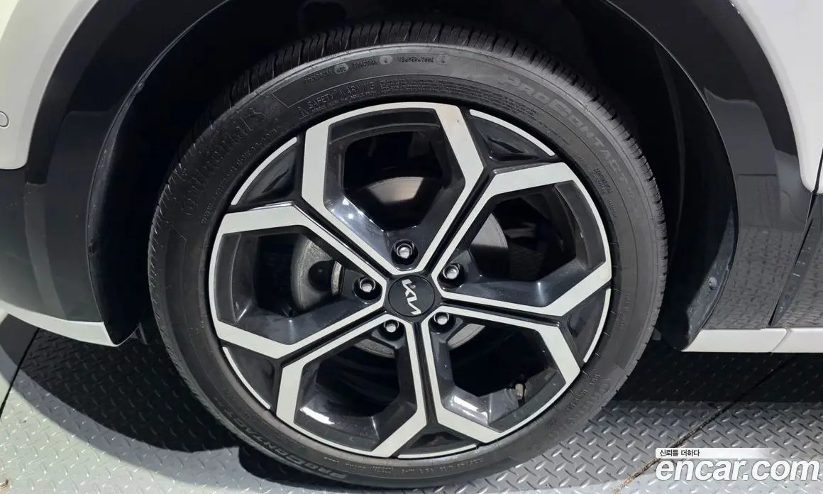 Kia Niro 2025 1.6 автомат (гидро), фото 5 Kia Niro 2025 1.6 автомат (гидро), фото 5