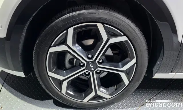 Kia Niro 2025 1.6 автомат (гидро), миниатюра 5 Kia Niro 2025 1.6 автомат (гидро), миниатюра 5