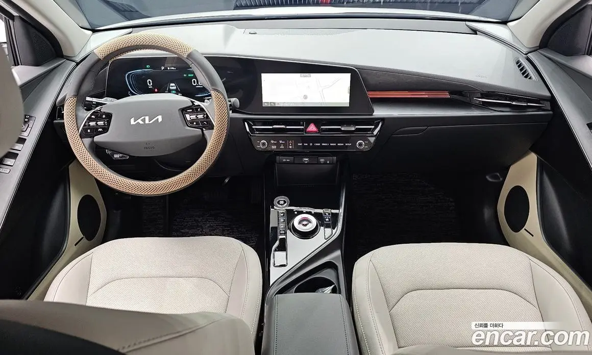 Kia Niro 2025 1.6 автомат (гидро), фото 10 Kia Niro 2025 1.6 автомат (гидро), фото 10