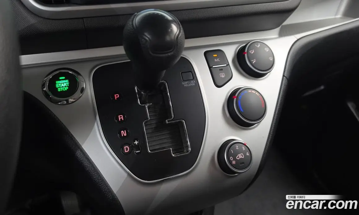 Kia Ray 2022 1.0 автомат (гидро), фото 12 Kia Ray 2022 1.0 автомат (гидро), фото 12