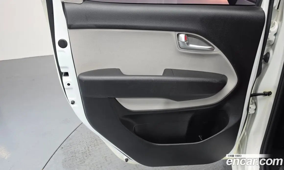 Kia Ray 2022 1.0 автомат (гидро), фото 14 Kia Ray 2022 1.0 автомат (гидро), фото 14