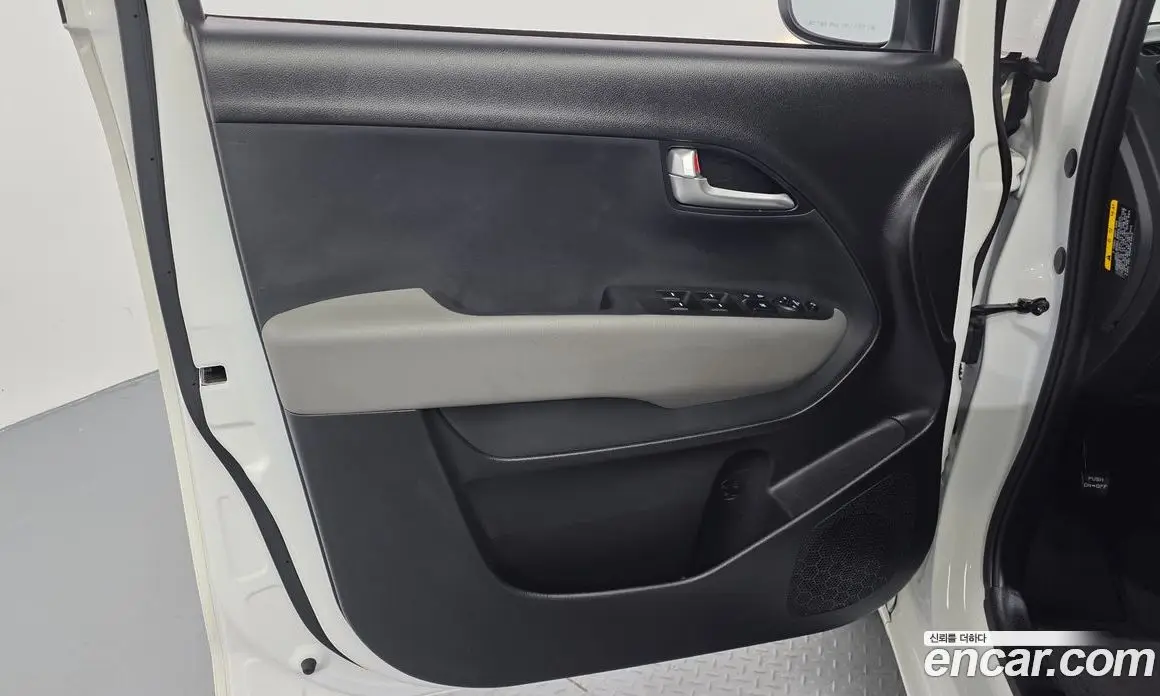 Kia Ray 2023 1.0 автомат (гидро), фото 14 Kia Ray 2023 1.0 автомат (гидро), фото 14