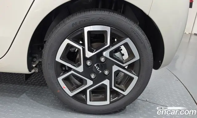 Kia Ray 2026 1.0 автомат (гидро), миниатюра 7 Kia Ray 2026 1.0 автомат (гидро), миниатюра 7