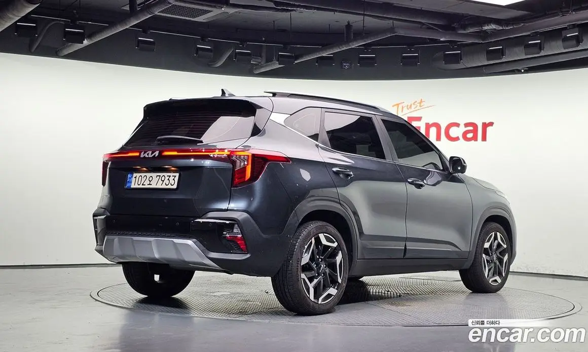 Kia Seltos 2024 1.6 автомат (гидро), фото 2 Kia Seltos 2024 1.6 автомат (гидро), фото 2