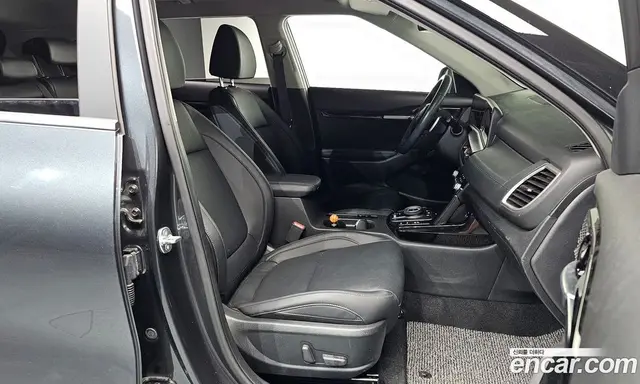 Kia Seltos 2024 1.6 автомат (гидро), миниатюра 12