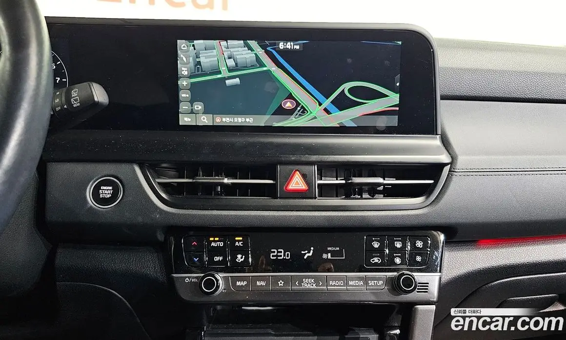 Kia Seltos 2024 1.6 автомат (гидро), фото 14 Kia Seltos 2024 1.6 автомат (гидро), фото 14
