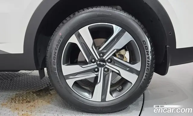 Kia Sorento 2023 1.6 автомат (гидро), миниатюра 7 Kia Sorento 2023 1.6 автомат (гидро), миниатюра 7