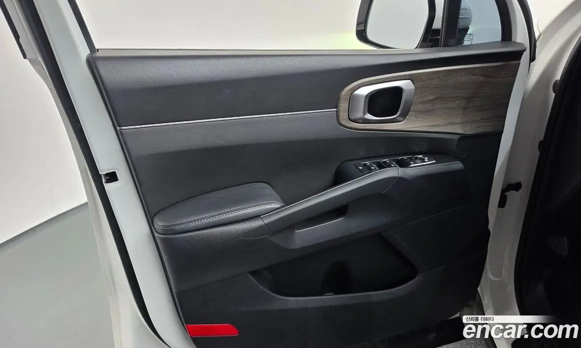 Kia Sorento 2023 2.2 автомат (гидро), фото 14 Kia Sorento 2023 2.2 автомат (гидро), фото 14