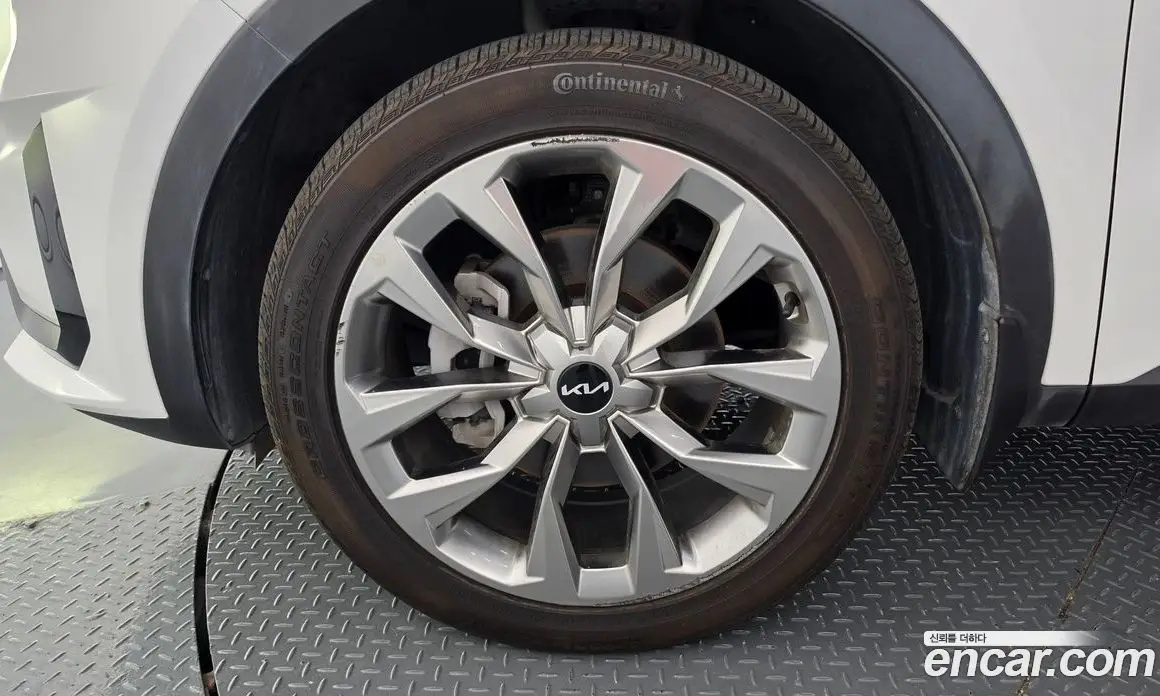 Kia Sorento 2023 2.2 автомат (гидро), фото 5 Kia Sorento 2023 2.2 автомат (гидро), фото 5