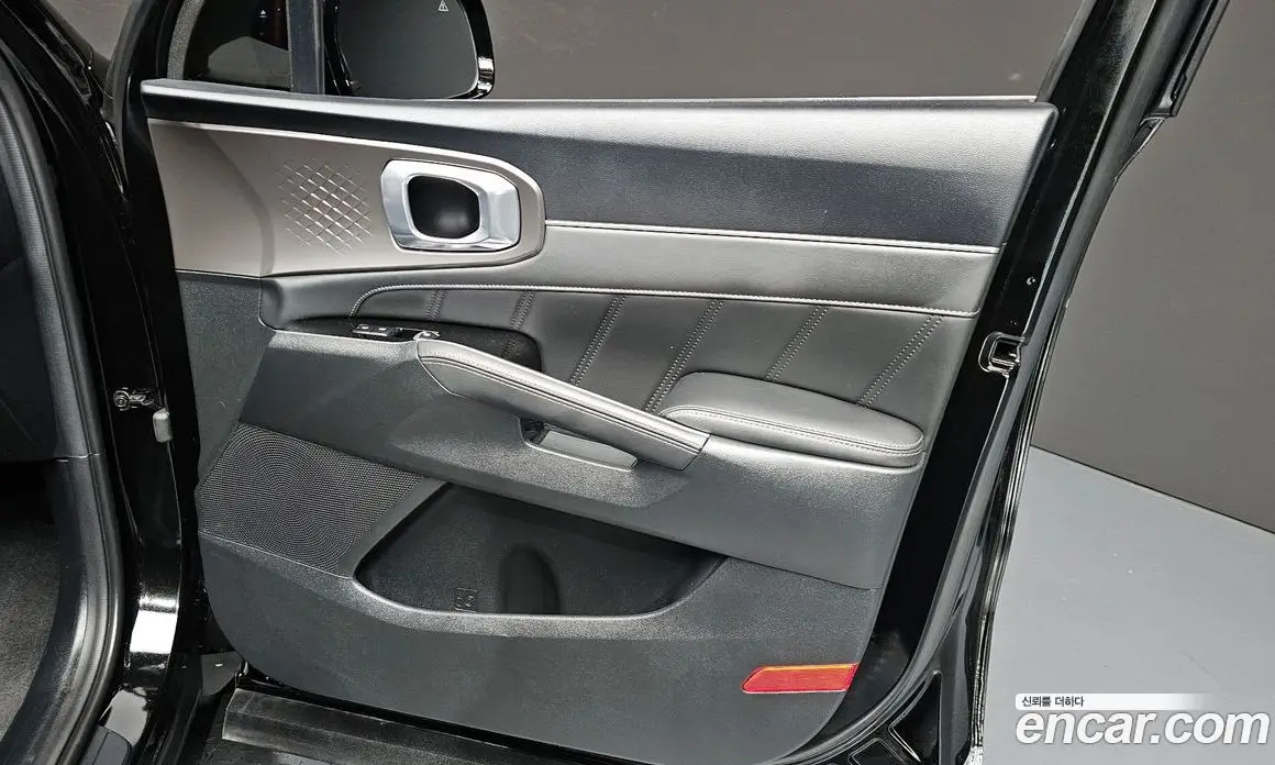 Kia Sorento 2024 2.5 автомат (гидро), фото 13 Kia Sorento 2024 2.5 автомат (гидро), фото 13