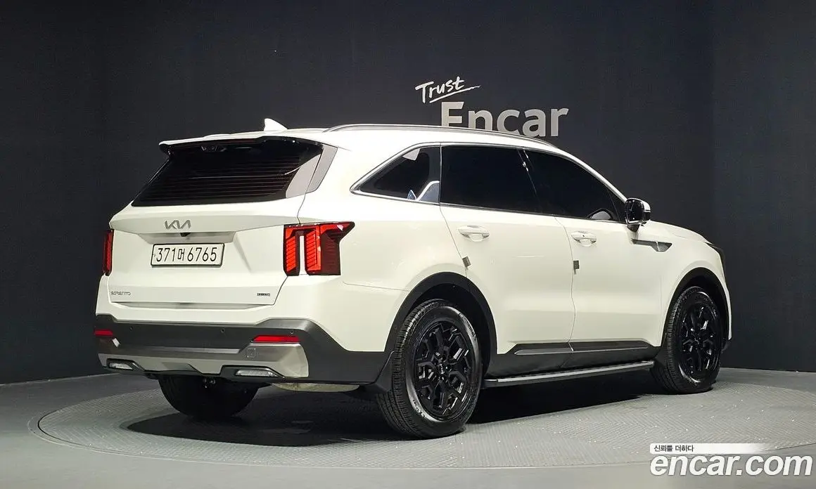 Kia Sorento 2024 1.6 автомат (гидро), фото 2 Kia Sorento 2024 1.6 автомат (гидро), фото 2
