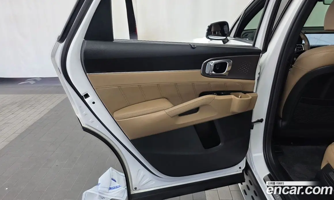 Kia Sorento 2024 1.6 автомат (гидро), фото 15 Kia Sorento 2024 1.6 автомат (гидро), фото 15