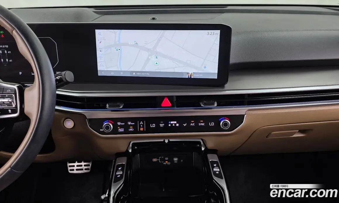 Kia Sorento 2024 1.6 автомат (гидро), фото 20 Kia Sorento 2024 1.6 автомат (гидро), фото 20
