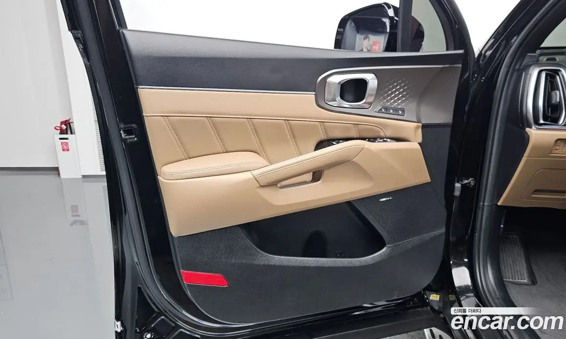 Kia Sorento 2025 2.5 автомат (гидро), фото 13 Kia Sorento 2025 2.5 автомат (гидро), фото 13