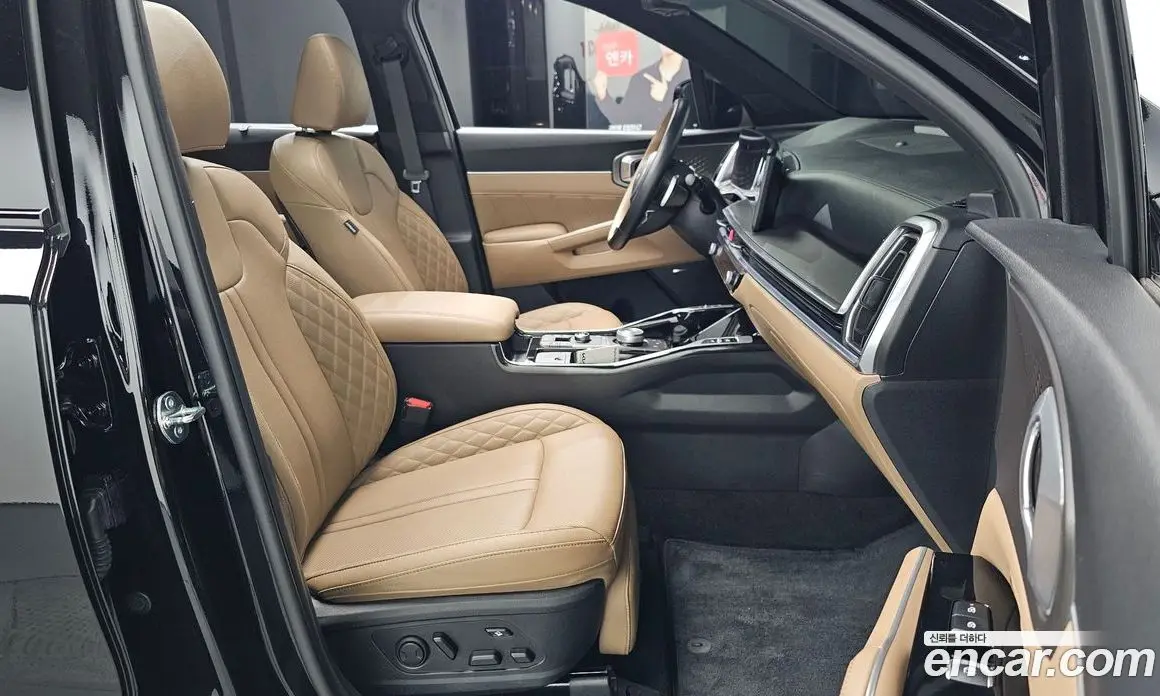 Kia Sorento 2025 2.5 автомат (гидро), фото 15 Kia Sorento 2025 2.5 автомат (гидро), фото 15