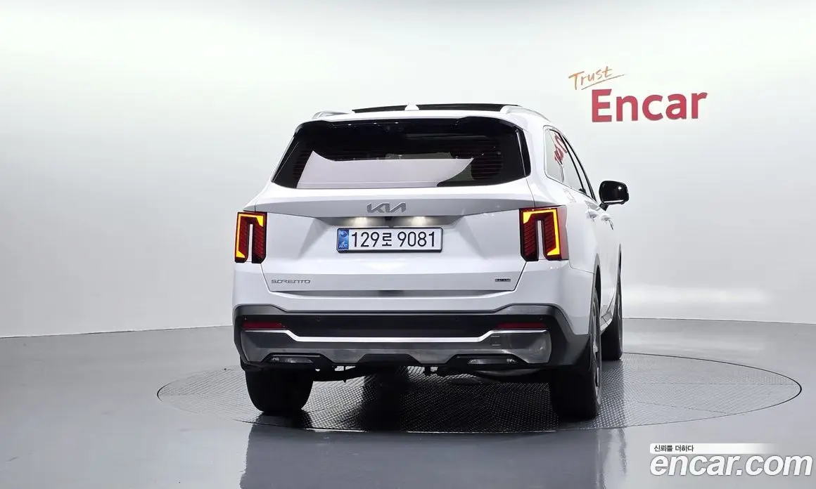 Kia Sorento 2025 1.6 автомат (гидро), фото 3 Kia Sorento 2025 1.6 автомат (гидро), фото 3