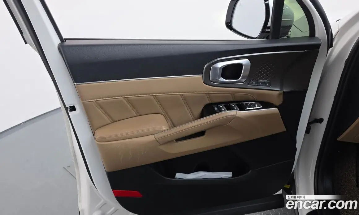 Kia Sorento 2025 1.6 автомат (гидро), фото 14 Kia Sorento 2025 1.6 автомат (гидро), фото 14