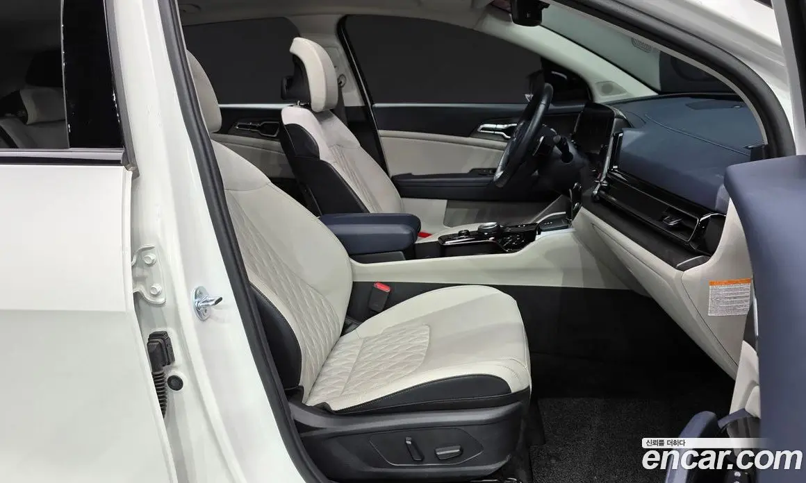 Kia Sportage 2024 1.6 автомат (гидро), фото 16 Kia Sportage 2024 1.6 автомат (гидро), фото 16