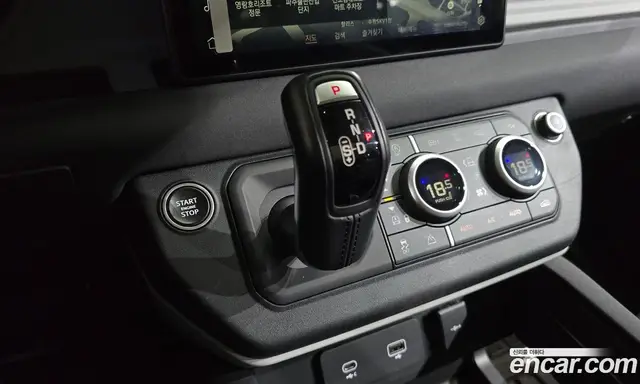 Land Rover Defender 2022 3.0 автомат (гидро), миниатюра 12