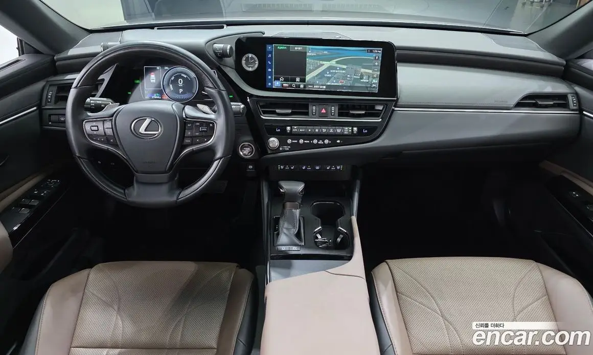 Lexus ES 2023 2.5 автомат (гидро), фото 10