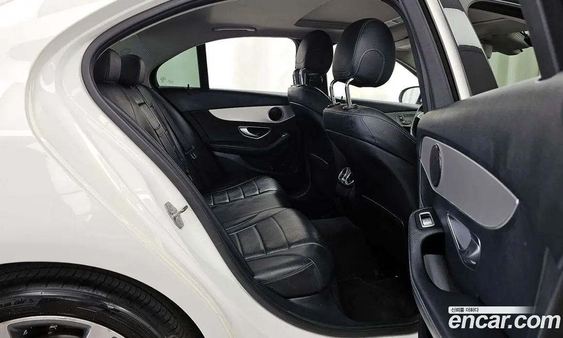 Mercedes-Benz C-Class 2018 2.0 автомат (гидро), фото 18 Mercedes-Benz C-Class 2018 2.0 автомат (гидро), фото 18