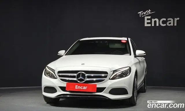 Mercedes-Benz C-Class 2018 2.0 автомат (гидро), миниатюра 3 Mercedes-Benz C-Class 2018 2.0 автомат (гидро), миниатюра 3