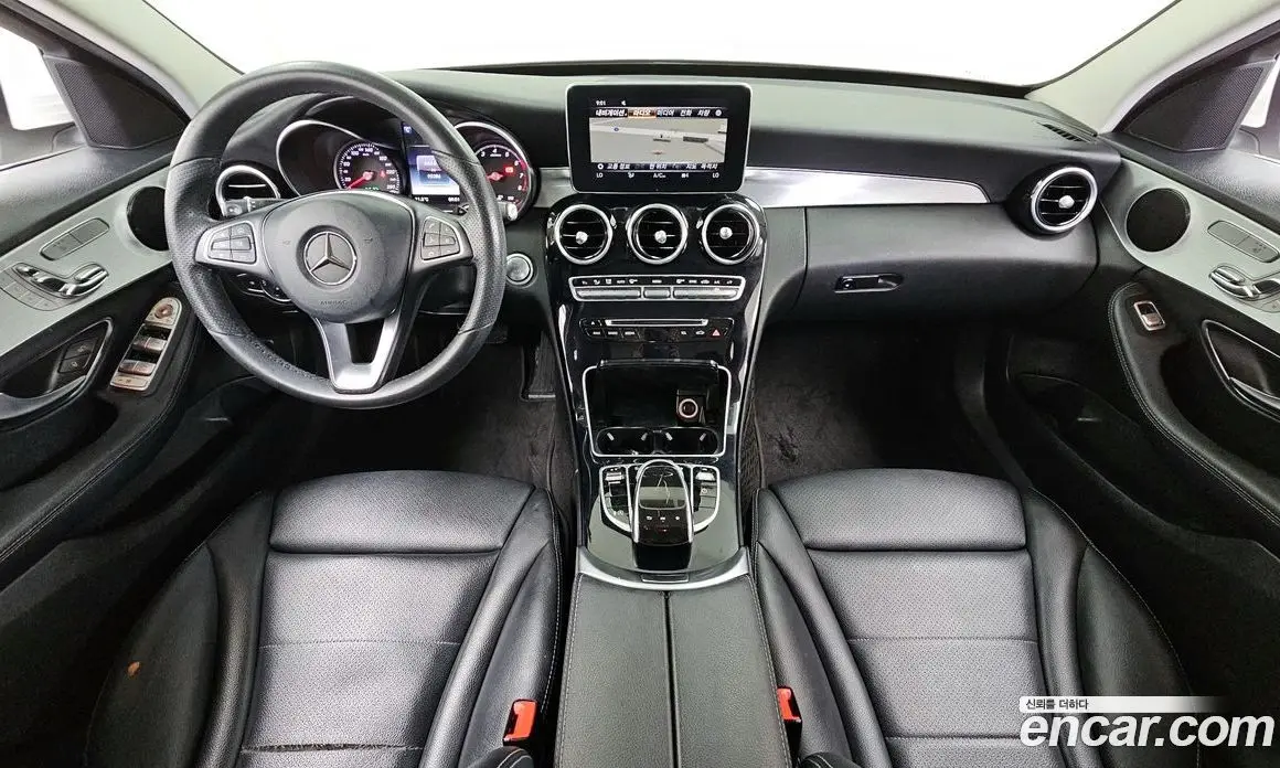 Mercedes-Benz C-Class 2018 2.0 автомат (гидро), фото 10 Mercedes-Benz C-Class 2018 2.0 автомат (гидро), фото 10