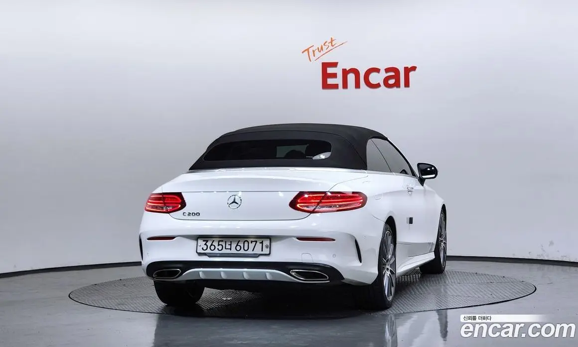 Mercedes-Benz C-Class 2018 2.0 автомат (гидро), фото 4
