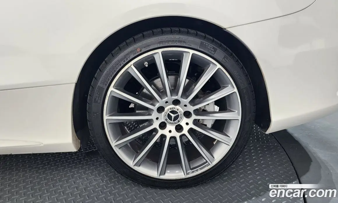 Mercedes-Benz C-Class 2018 2.0 автомат (гидро), фото 7