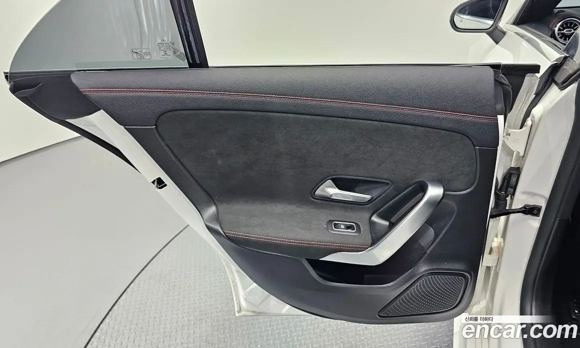 Mercedes-Benz CLA-Class 2020 2.0 автомат (гидро), фото 15 Mercedes-Benz CLA-Class 2020 2.0 автомат (гидро), фото 15